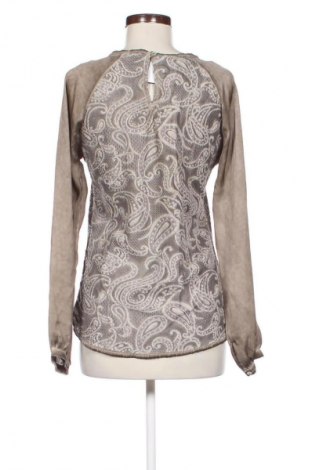 Női blúz Geisha, Méret S, Szín Sokszínű, Ár 669 Ft