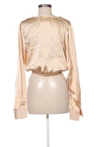 Дамска блуза NA-KD, Размер M, Цвят Бежов, Цена 4,09 €