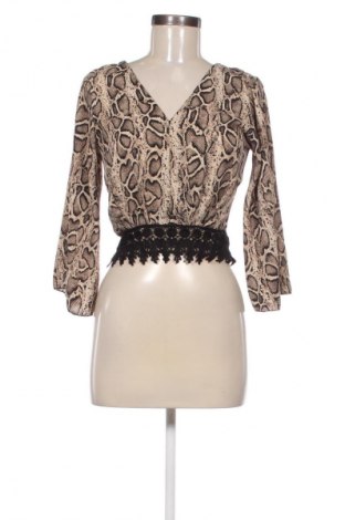 Γυναικεία μπλούζα NEW COLLECTION, Μέγεθος S, Χρώμα Πολύχρωμο, Τιμή 2,99 €