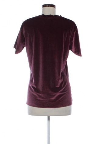 Damen Shirt Stradivarius, Größe L, Farbe Aschrosa, Preis € 3,99