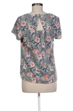 Bluză de femei Unbranded, Mărime M, Culoare Multicolor, Preț 7,99 Lei