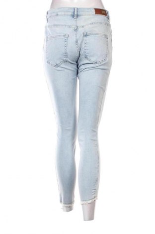 Γυναικείο Τζίν ONLY, Μέγεθος M, Χρώμα Μπλέ, Τιμή 11,99 €