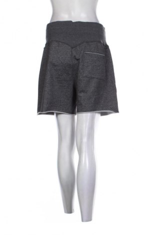 Női rövidnadrág BARA, Méret XL, Szín Szürke, Ár 10 830 Ft