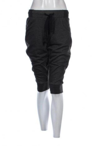 Női rövidnadrág Crane, Méret M, Szín Szürke, Ár 1 369 Ft