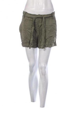 Damen Shorts Haily`s, Größe L, Farbe Grün, Preis € 1,99