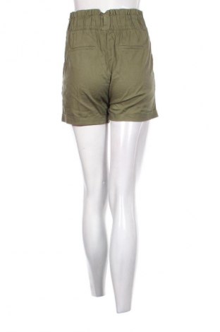 Дамски къс панталон House, Размер S, Цвят Зелен, Цена 8,84 €