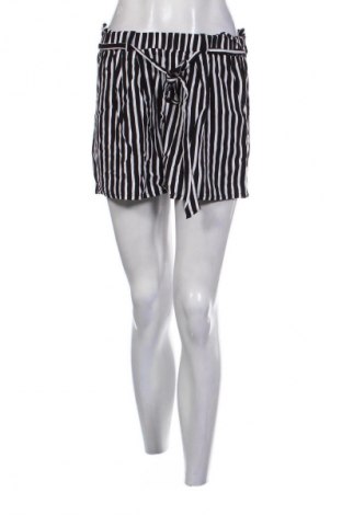 Női rövidnadrág Sinsay, Méret M, Szín Sokszínű, Ár 669 Ft