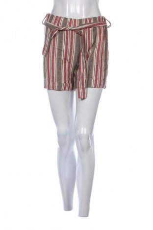 Дамски къс панталон Unbranded, Размер S, Цвят Многоцветен, Цена 4,86 €