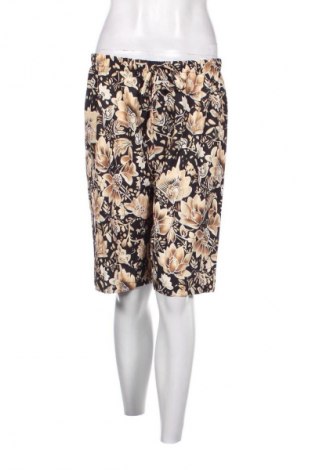 Női rövidnadrág Unbranded, Méret M, Szín Sokszínű, Ár 669 Ft