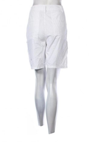 Dámské kraťasy  United Colors Of Benetton, Velikost M, Barva Bílá, Cena  308,00 Kč