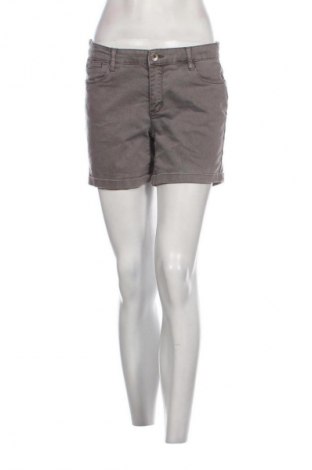 Női rövidnadrág Yessica, Méret M, Szín Szürke, Ár 1 639 Ft