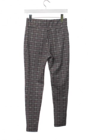 Damenhose Bershka, Größe XS, Farbe Mehrfarbig, Preis 2,99 €