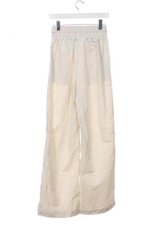 Dámské kalhoty  Cropp, Velikost XS, Barva Krémová, Cena  449,00 Kč