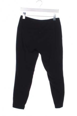 Pantaloni de femei Guess, Mărime S, Culoare Negru, Preț 248,37 Lei