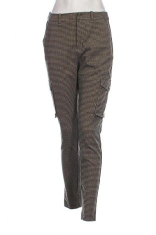 Damenhose Q/S by S.Oliver, Größe S, Farbe Mehrfarbig, Preis 1,99 €