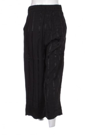 Dámské kalhoty  Sisley, Velikost S, Barva Černá, Cena  309,00 Kč