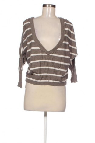 Damski sweter Pandemonium, Rozmiar S, Kolor Kolorowy, Cena 22,47 zł