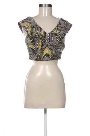 Top de femei Guess, Mărime M, Culoare Multicolor, Preț 124,76 Lei