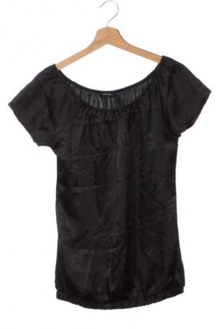 Női top Jennifer Taylor, Méret XS, Szín Fekete, Ár 1 900 Ft