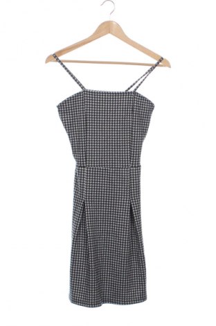 Детска рокля C&A, Размер 15-18y/ 170-176 см, Цвят Многоцветен, Цена 6,87 €