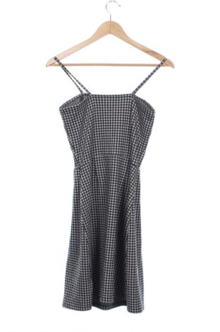 Детска рокля C&A, Размер 15-18y/ 170-176 см, Цвят Многоцветен, Цена 6,87 €