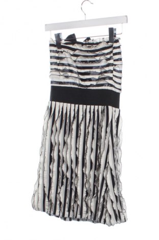 Детска рокля Unbranded, Размер 15-18y/ 170-176 см, Цвят Многоцветен, Цена 12,27 €