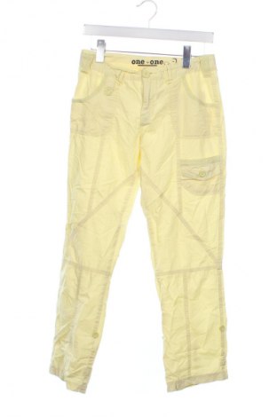 Детски панталон One By One, Размер 14-15y/ 168-170 см, Цвят Жълт, Цена 2,04 €