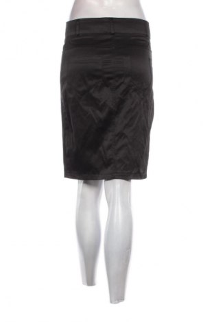 Пола Artista, Размер S, Цвят Черен, Цена 2,04 €