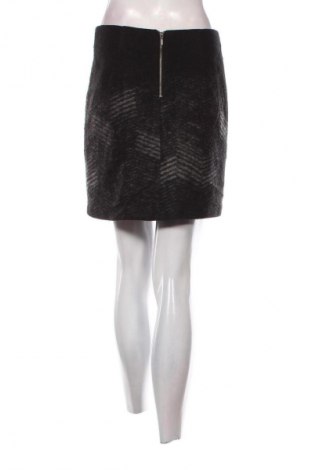 Rock Esprit, Größe S, Farbe Schwarz, Preis 3,99 €