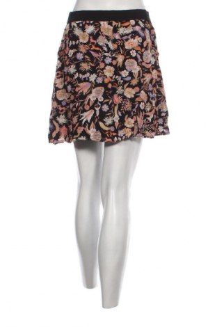 Пола Esqualo, Размер M, Цвят Многоцветен, Цена 2,04 €