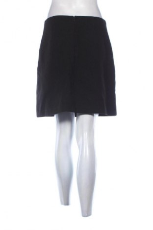 Пола F&F, Размер M, Цвят Черен, Цена 2,04 €