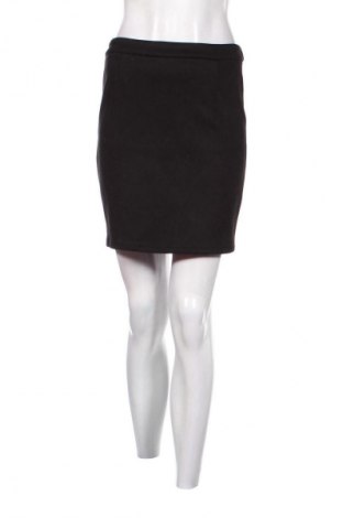 Пола Freesia, Размер M, Цвят Черен, Цена 2,04 €