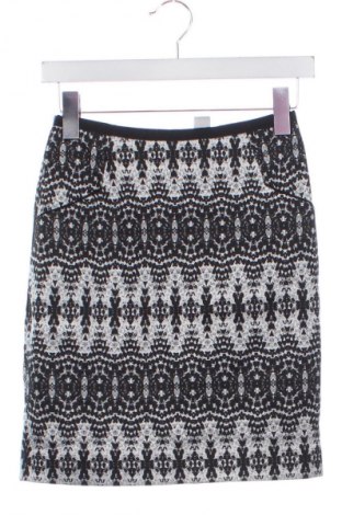 Sukně H&M, Velikost XS, Barva Vícebarevné, Cena  79,00 Kč