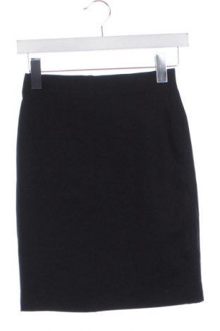 Sukně H&M, Velikost XS, Barva Černá, Cena  49,00 Kč