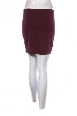 Пола H&M Divided, Размер S, Цвят Червен, Цена 3,06 €