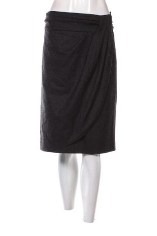 Пола Madeleine, Размер M, Цвят Сив, Цена 4,60 €