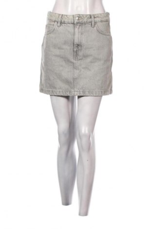 Пола Mango, Размер M, Цвят Сив, Цена 3,57 €