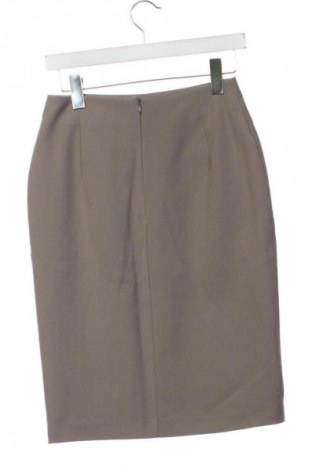 Пола Marks & Spencer, Размер S, Цвят Бежов, Цена 3,06 €