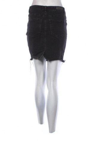 Szoknya ONLY, Méret M, Szín Fekete, Ár 5 400 Ft