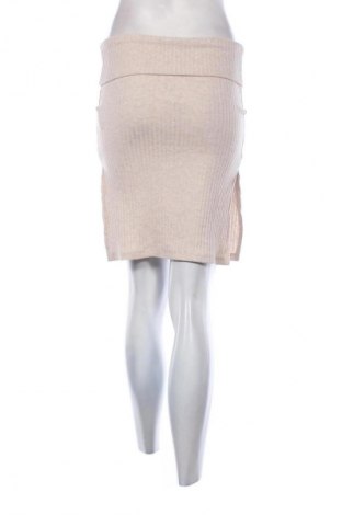 Пола ONLY, Размер S, Цвят Бежов, Цена 7,80 €