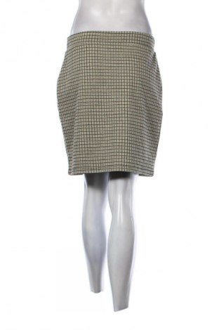 Пола Pieces, Размер L, Цвят Многоцветен, Цена 7,83 €