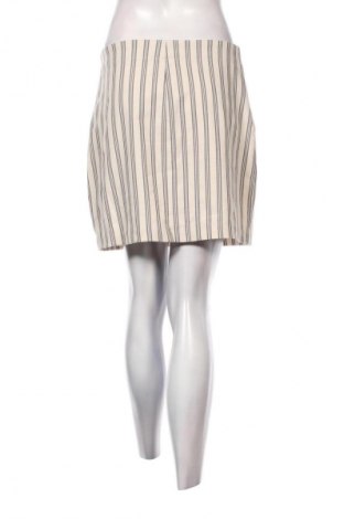 Пола Pull&Bear, Размер M, Цвят Многоцветен, Цена 2,04 €