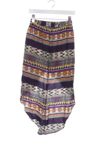 Пола River Island, Размер XS, Цвят Многоцветен, Цена 2,55 €