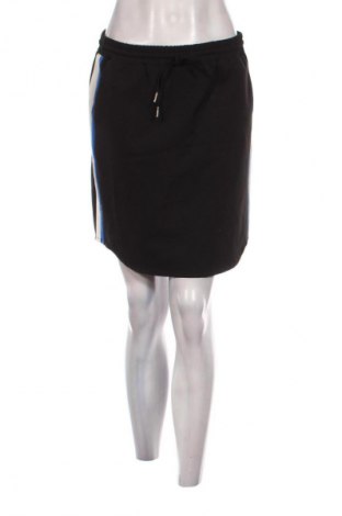 Пола S.Oliver, Размер M, Цвят Черен, Цена 4,09 €