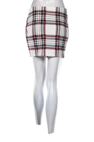 Пола SHEIN, Размер M, Цвят Многоцветен, Цена 2,04 €