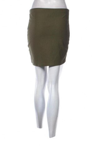 Пола Tally Weijl, Размер M, Цвят Зелен, Цена 3,57 €