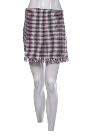 Пола Trendyol, Размер M, Цвят Многоцветен, Цена 2,55 €