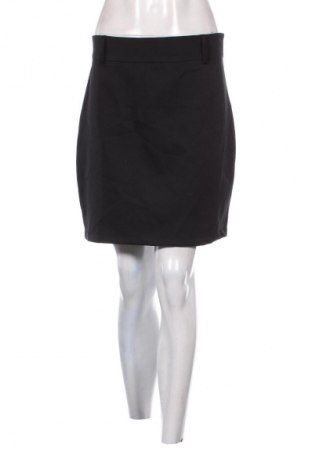 Spódnica Trendyol, Rozmiar M, Kolor Czarny, Cena 25,99 zł