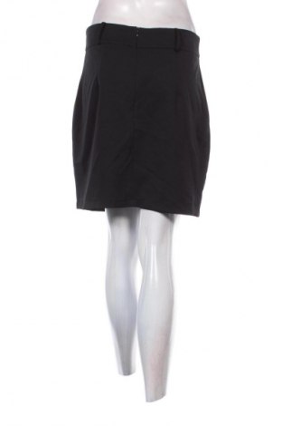 Spódnica Trendyol, Rozmiar M, Kolor Czarny, Cena 25,99 zł