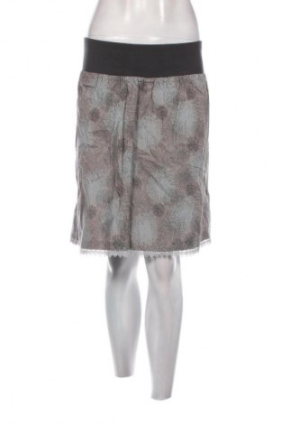 Пола Unbranded, Размер S, Цвят Многоцветен, Цена 2,04 €